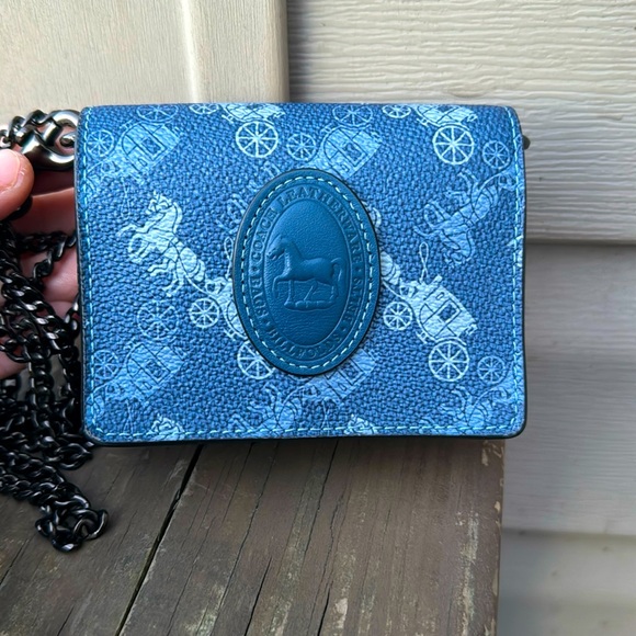 Coach RARE like new Horse and Carriage wallet on chain - Picture 1 of 13